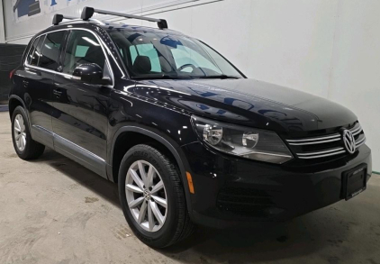 2017 VOLKSWAGEN TIGUAN - 121K MILES!