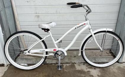 (26 inch) Firmstrong Bella Fashionista (White)