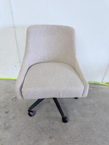 (1) Variable Balans Cream Desk Chair