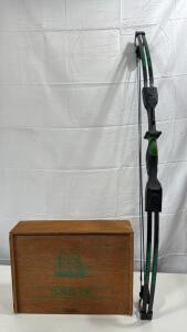 BARNETT BANSHEE QUAD Compound Bow , EMPTY TRAVEL INC. Cigar box