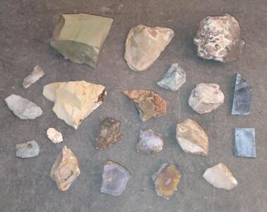 (1) Box Full of Assorted Mountain/ River Rocks/ Minerals