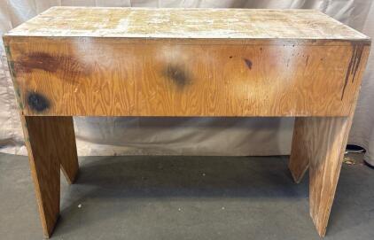 Wooden Workbench H 2&rsquo; 9&rdquo; W 3&rsquo; 10&rdquo; L 1&rsquo; 8.5&rdquo;