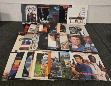 Large Collection of Laser Disc Movies Including: Lethal Wepon, Forest Gump, Terminator & More