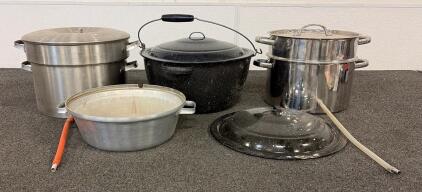 (1) Enamel Convex Kettle And (2) Stainless Steel Steam Juicer