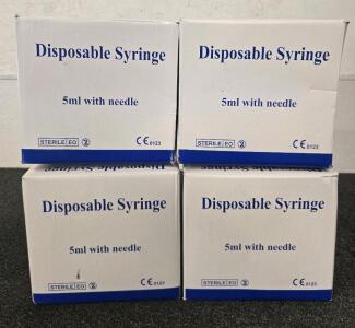 (400) Disposable Syringes 5ml w/Needle