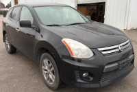 2010 NISSAN ROGUE - AWD! - 8