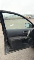 2010 NISSAN ROGUE - AWD! - 9