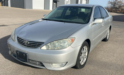 2006 TOYOTA CAMRY - HEATED SEATS