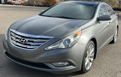 2012 HYUNDAI SONATA - BLUETOOTH!