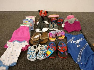 Baby Clothes (2) Onesies (8) Beanies (8) Pairs of Shoes (2) Packs Wonder Nation Underwear Size 2T-3T (1) Pack Cat And Jack Girls Panties Size 4 (2) MineCraft Stuffed Animals