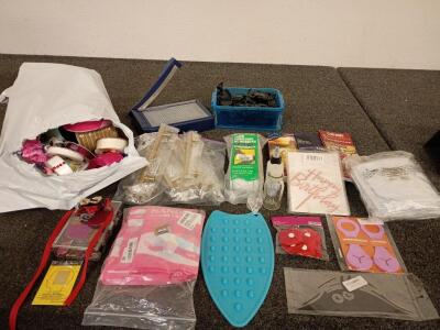 Arts and Craft Supplies (1) Paper Cutter (1) Box of Buckles (1) Bag of DIY Beach Balls