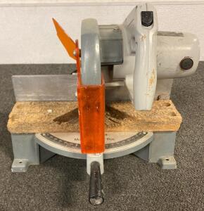 Bevel Compound Miter Saw (Works)