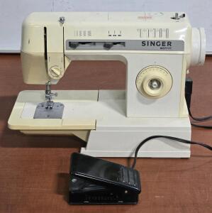 Vintage Singer Merritt Sewing Machine
