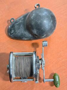 Vintage Penn Long Beach 65 Saltwater Fishing Reel & Coated Downrigger Fishing Weight