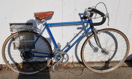 (Blue) 27" Schwinn Continental Bike