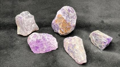 275.50 cts. Rough Natural Amethyst Gemstones (5) Stones Total