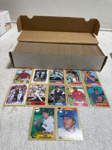 Topps 1986 Baseball Cards Collection, Key Players, Approx. 400 Cards