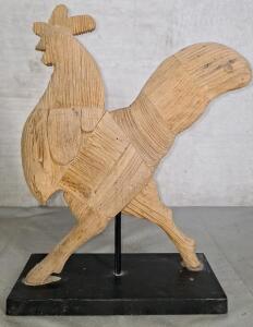 (1) 16" Vintage Wooden Rooster Folk Art - Metal Base