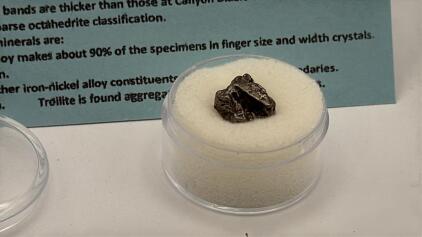 ( Campo Del Cielo ) 1.70 Gram Meteorite Space Rock