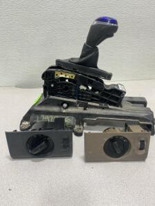 2017 Chevy Volt Shifter Ford Light Switches (1) Shifter