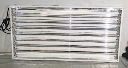 (1) 4-Foot, 8-Tube, T5 Fluorescent Grow Light