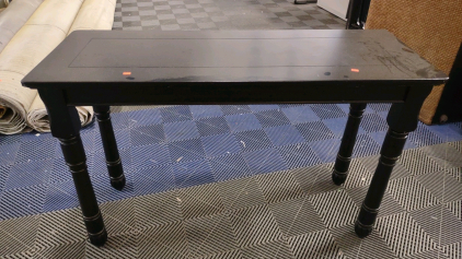Black Sofa Table with Nesting Table, Model T284-4, Made in China dimensions approximately 48&rdquo; x 18&rdquo; x 30&rdquo; inches