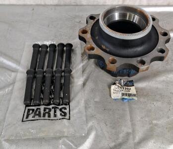 (1) 150.T1202 Outboard Mount Wheel Disk Hub & (10) Studs