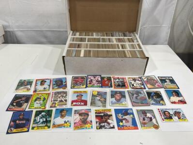 Box Loaded W/ 80&rsquo;s Baseball , Football Big Names, Rookies & More
