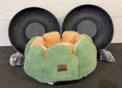 BRAND NEW PET PRODUCTS!! Including (1) Fluffy Dog Bed And (2) Interactive Cat Perkaboo Caves With Remote Control Mouse!!