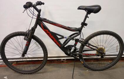 26" Hyper Shocker Mountain Bike - 18 Speed