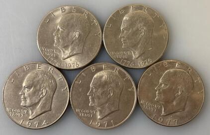 (5) Eisenhower One Dollar Coins (2) Bicentennial 1776-1976