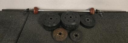 Barbell w/ (4) 10lbs, (2) 8lbs, (2) 5lbs, (2) 2.5lbs weights