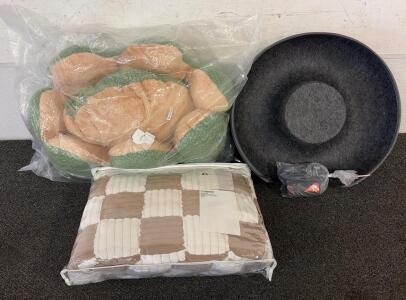 BRAND NEW PRODUCTS!! (1) Fluffy Dog Bed, (1) Lonkeen Pet Couch Cover, And (1) Interactive Round Toy With Mouse For Cats!!!