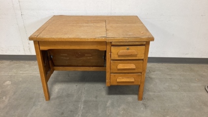 Vintage Sewing Cabinet/Table