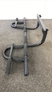 Door Frame Pull-Up Bar