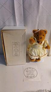 Vintage Limited Edition Mary Dun "Bear" Jewel Tea Autumn Leaf Collection