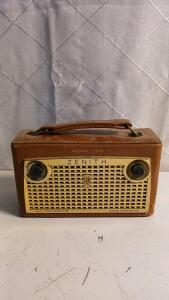 Vintage Zenith Royal 750 All-Transistor Portable Radio