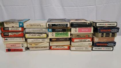 (30) Vintage 8 Tracks ( Willy and The Poor Boys, Andy Williams, Tom Jones, Jim Reeves)