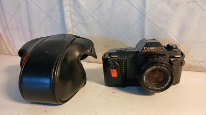 Vintage Canon T50 35mm Film SLR Camera W/ Canon FD 50mm f/1.8 Lens And Case