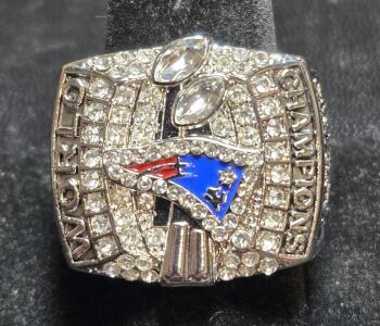 Replica 2003 Tom Brady New England Patriots Super Bowl XXXVIII Ring