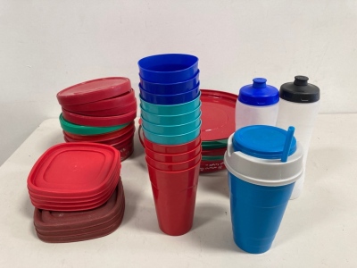 Tupperware Lids And Cups