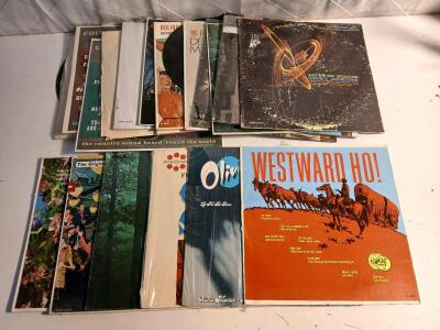 (25) Vintage Vinyl Records Including Loretta Lynn, Oliva Newton-John And More