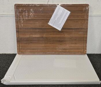 (2) 20"x14" Bamboo Wood Cutting Boards W/ Handles