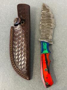 Custom Fixed Blade Knife, Damascus Steel Blade, Multicolored Resin Handle, Leather Sheath
