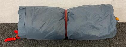 (1) BRAND NEW 1-2 Person Kazoo Uranus Tent!!