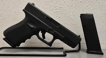 Glock 19 Pistol, 9x19 Caliber, Serial BEKE139, Made in Austria