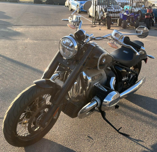2021 BMW R18