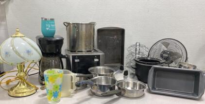 Toastmaster Coffee Maker ( Powers On ) Massy Fan ( Works ) Lamp / and so Much More