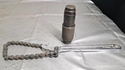 (1) Vintage Craftsman 9-55713, 12" Chain Wrench, 4" Capacity & (1) Sun Gear 6581 Installer / Removal Tool