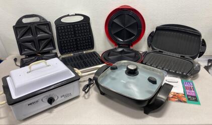 Whats For Dinner / (6) Kitchen Appliances ( All Power On )
